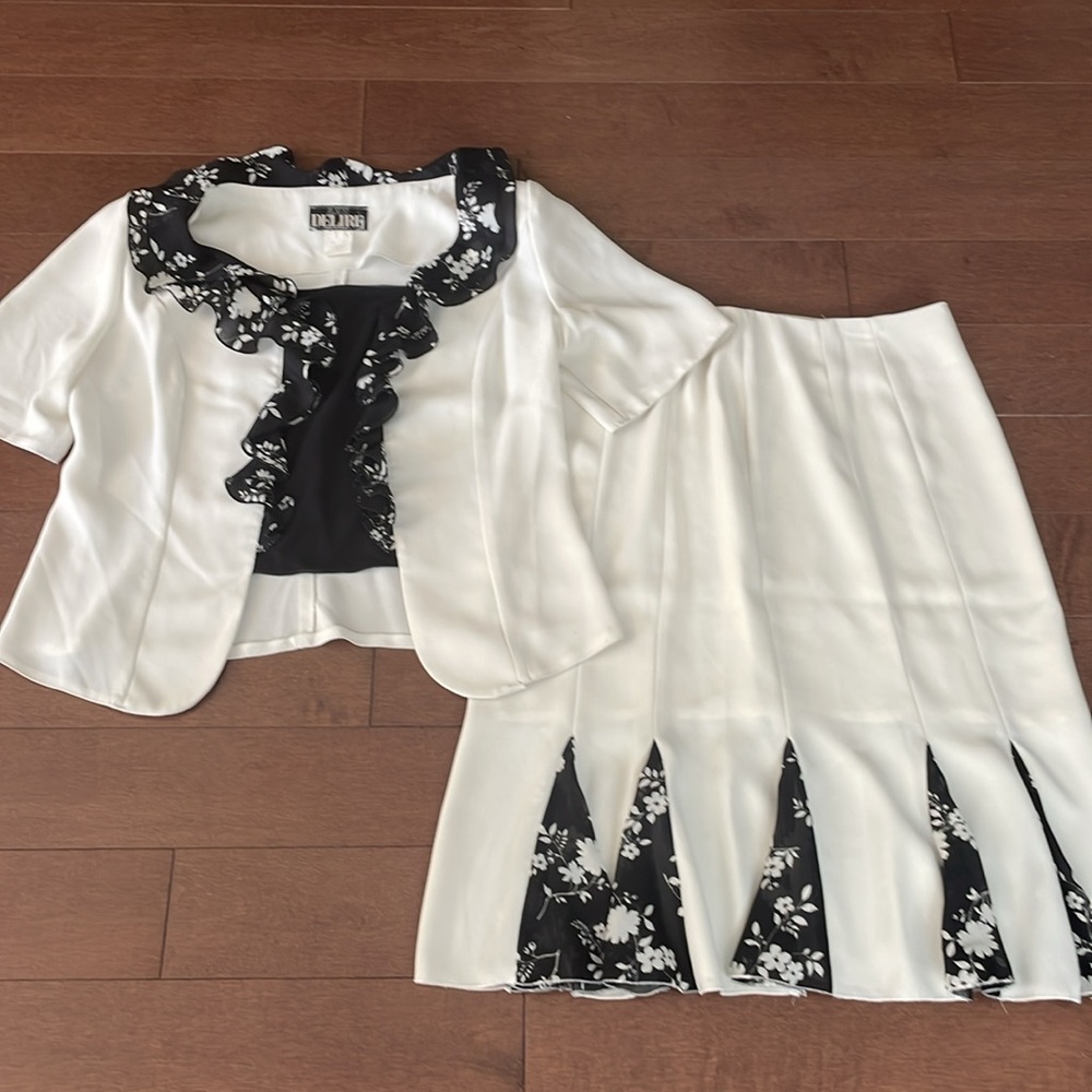 Ann Delire France Matching Set